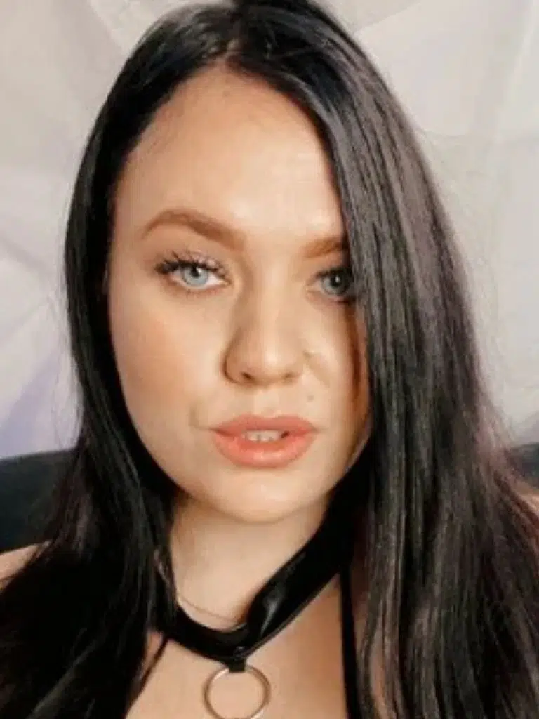 Anja Amelia Biography: Wiki, Age, Career, Height, Weight, Boyfriend, Net Worth & More